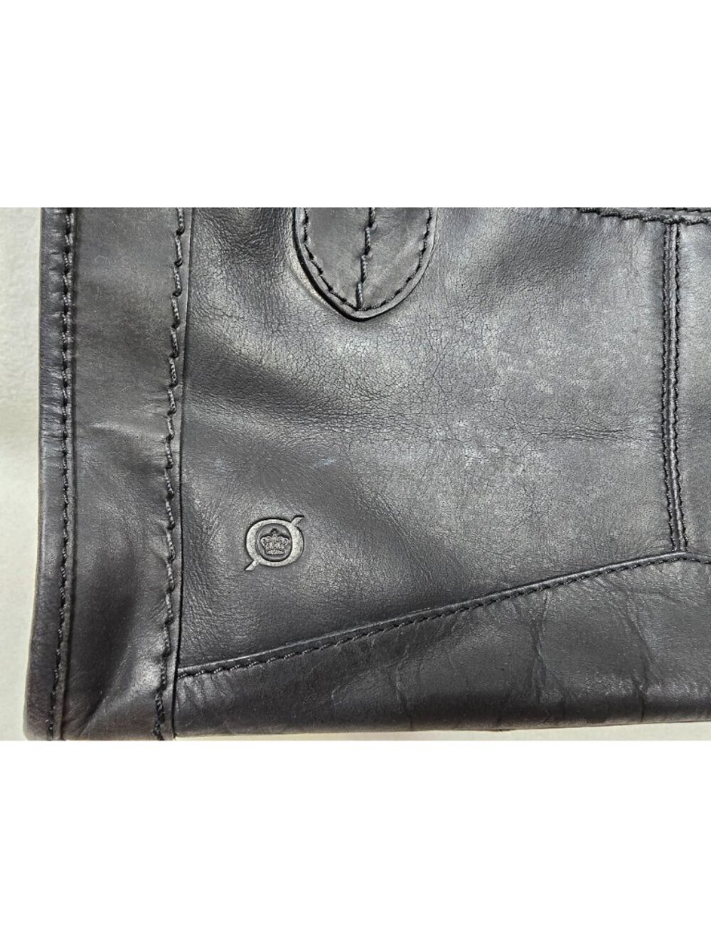 Born Black Leather Handbag With Double Handles & Zipper Closure - Picture 2 of 13